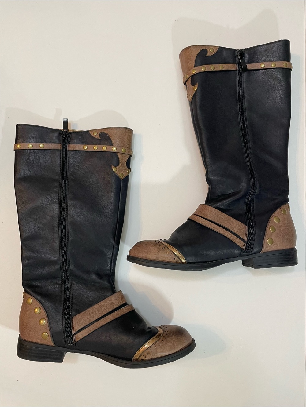 Ellie Black Tan Boots w Pouches & Buckles - Victorian Western Steampunk Cosplay - Picture 3 of 16